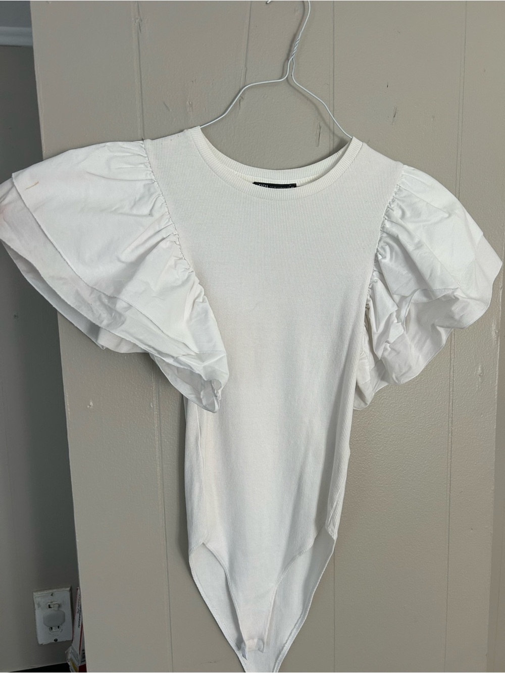 Zara White Puff Sleeve Bodysuit